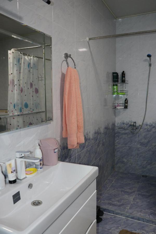 Guest House Semetei Bokonbayevo Ngoại thất bức ảnh