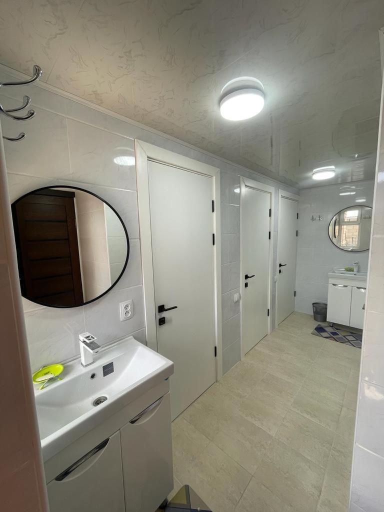 Guest House Semetei Bokonbayevo Ngoại thất bức ảnh